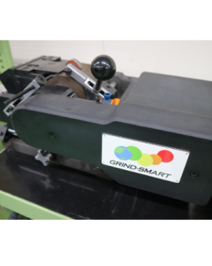 Centerless grinding device GRIND-SMART